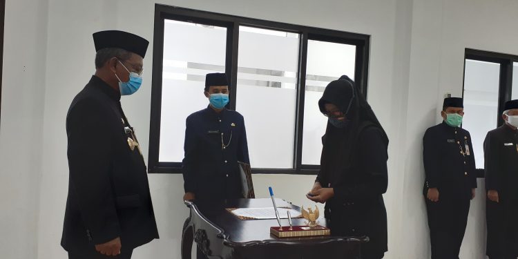Lantik Pejabat Fungsional Bupati Minta Kerja Cepat, Adaptif Dan Inovatif