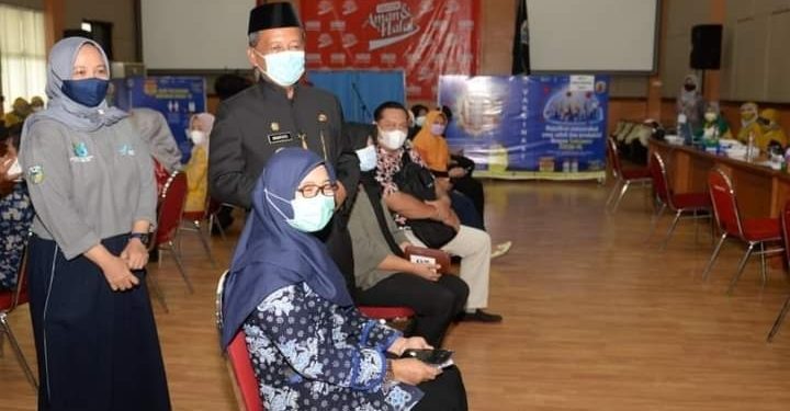 Pantau Vaksinasi Pak In Minta ASN Tak Menolak