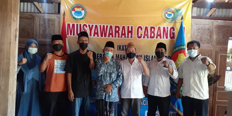 Zainal Arifin Nahkoda Baru IKA PMII Pacitan