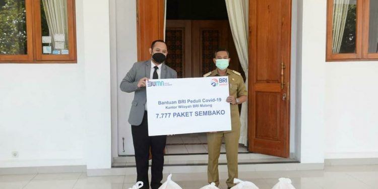 BRI Bantu Pemkab. Pacitan 450 Sembako