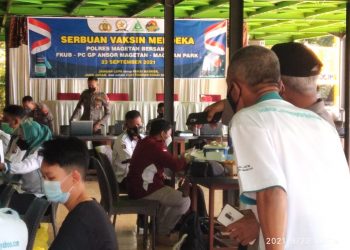 Gandeng Kepolisian, PC GP Ansor Magetan Gelar Vaksinasi 3.000 Dosis