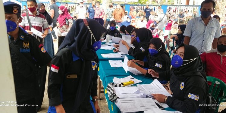 Galakkan Vaksinasi NasDem Pacitan Distribusikan 5 Ribu Dosis