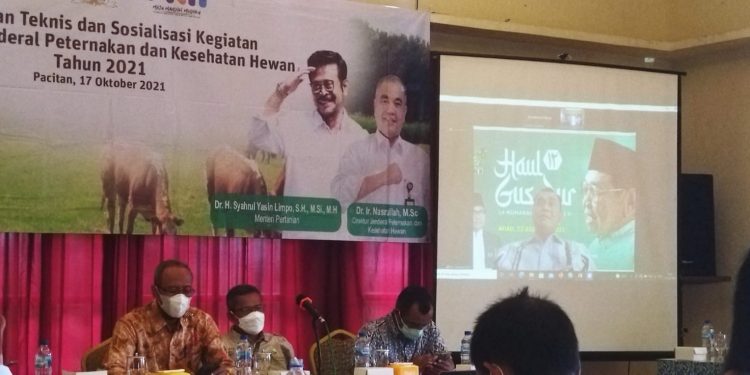 Produktivitas Ternak Harus Meningkat, Komisi IV DPR RI Mendorong Pemkab Pacitan Sediakan Bank Pakan