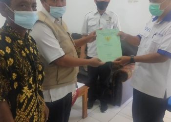 Kades Kalikuning Terima Simbolis 512 Sertifat Tanah untuk Warga Dusun Sono
