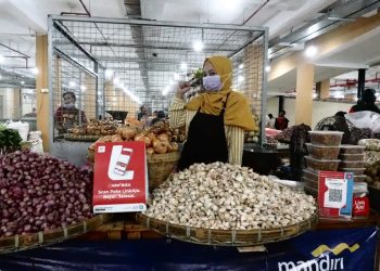 Belanja di Pasar Legi Bisa Pakai QRIS, Pedagang Minta Disediakan WIFI
