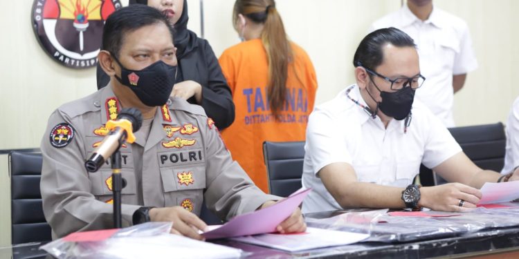 Subdit III Jatanras Polda Jatim Ungkap Pengadaan Alkes Fiktif Senilai 30 Milyar