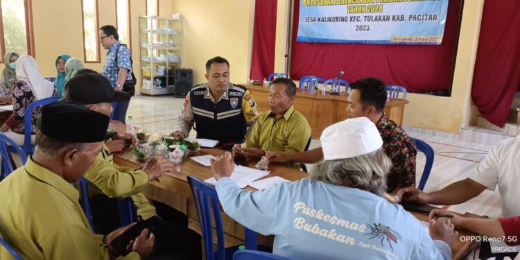 Rembuk Stunting, Pak Bhabin Bripka Latip Ajak Kompak Tekan Stunting