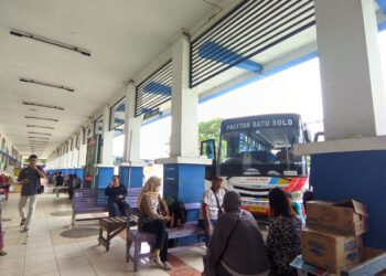 Arus Balik Lebaran Idul Fitri, Terminal Pacitan mengalami Lonjakan Pemudik