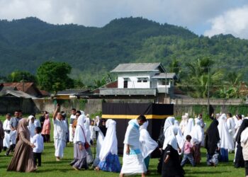 Latihan Manasik Haji, Cara Warga Pacitan Mengobati Rindu Tanah Suci