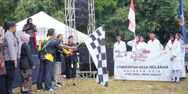 Bupati Pacitan Hadiri Karnaval Bersama Masyarakat Desa Nglaran, Ini Pesannya
