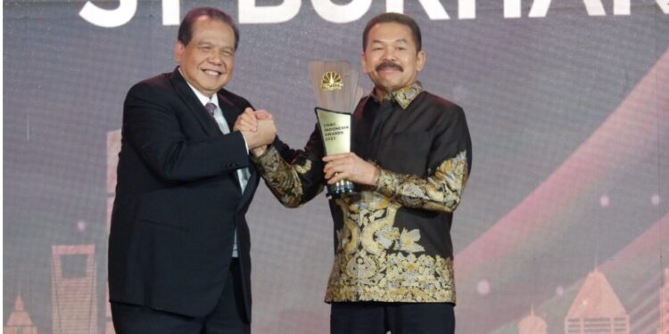 Jaksa Agung ST Burhanuddin Memperoleh Penghargaan “Person of The Year in Good Governance”