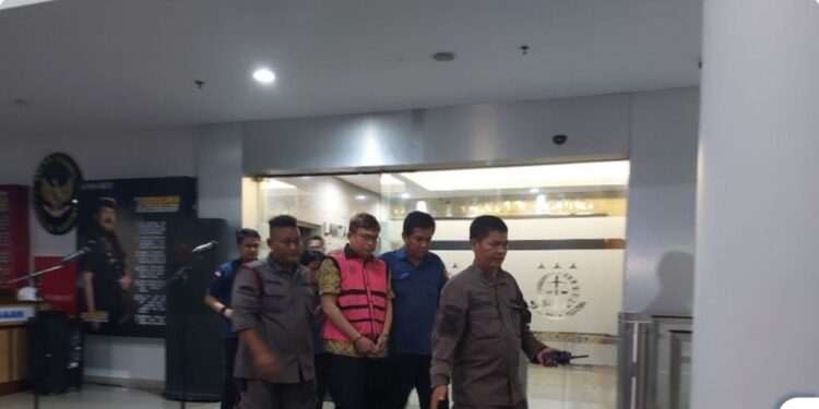 Kejagung Tetapkan Eks GM PT Antam Tersangka Korupsi Penjualan Logam Mulia di Butik Surabaya 1 Antam