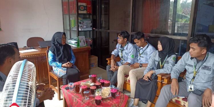 Sambang Bakesbangpol, BEM STAINU Komitmen Cegah Konflik di Pacitan