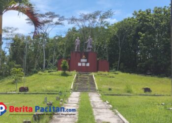 Monumen Palagan Tumpak Rinjing Pacitan Kini Rusak Tak Terawat