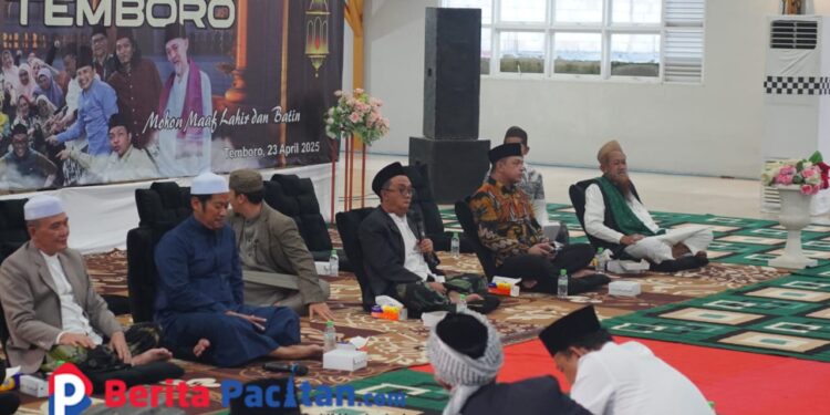 KH. Luqman dan Gus Hans Gaungkan Gerakan “Ayo Mondok”, Dorong Pesantren Aman dan Santri Melek Digital