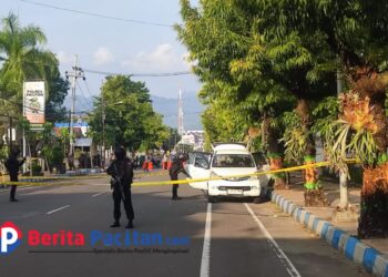 Geger! Pria Misterius Ngamuk di Polres Pacitan, Ancam Ledakkan Markas Sambil Bawa Pistol