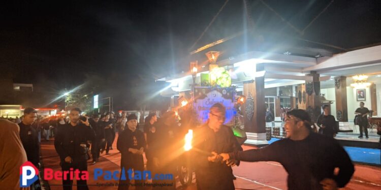 Pemkab Pacitan Gelar Mlaku Suran, Sambut Tahun Baru Islam 1447 H