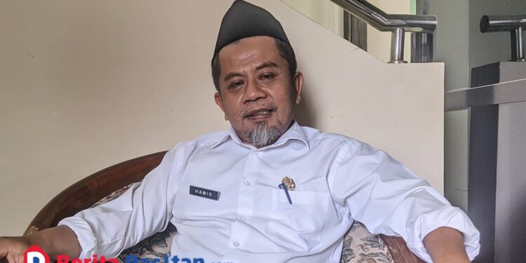 Abdul Hamid Aminudin, Kasi PAIS Kemenag Pacitan Empat pengawas harus membina hampir 1.100 guru madrasah. (Foto: Sunardi Beritapacitan.com)