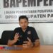 Anggota DPRD Kabupaten Pacitan, Bagus Surya Pratikna, saat memberikan keterangan terkait pelaksanaan Pilkades serentak tahun 2026. (Foto : Sunardi/ Beritapacitan.com)