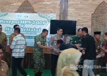 Suasana halalbihalal dan puncak HPN di Pacitan, Selasa, 7 April 2026. (Foto: Sunardi/Beritapacitan.com)