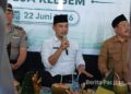 Ketua DPRD Kabupaten Pacitan, Arif Setia Budi, menghadiri Tasyakuran Nelayan Pantai Kali Uluh yang dirangkai dengan peringatan 1 Muharam 1448 Hijriah di Desa Klesem, Senin, 22 Juni 2026.(Foto: Sunardi/Beritapacitan.com).